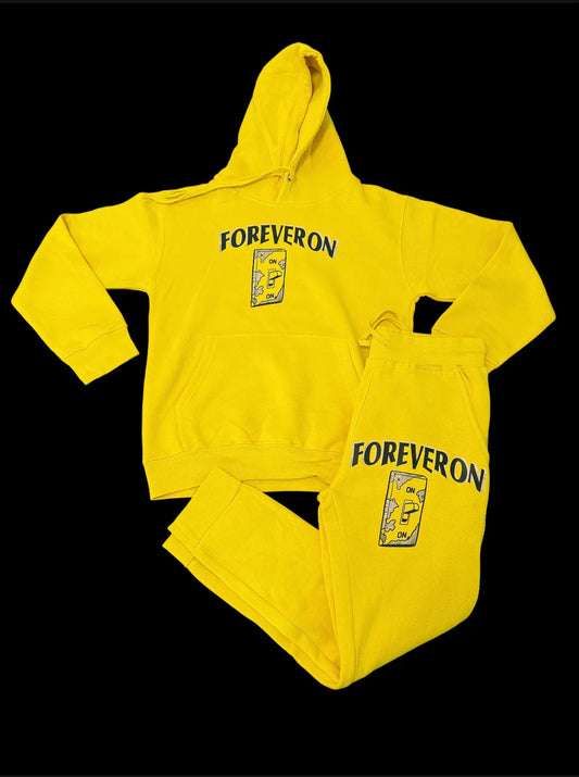 FOREVER ON Sweatshirt & Sweatpants Set